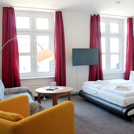 Pension Klabautermann Stralsund Exteriör bild